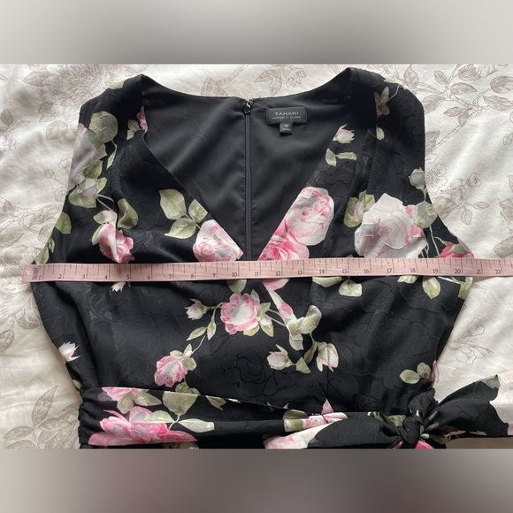 Tahari Black Pink Floral Embossed Wrap Maxi Dress 10 Wedding Guest Formal Event - Picture 8 of 10